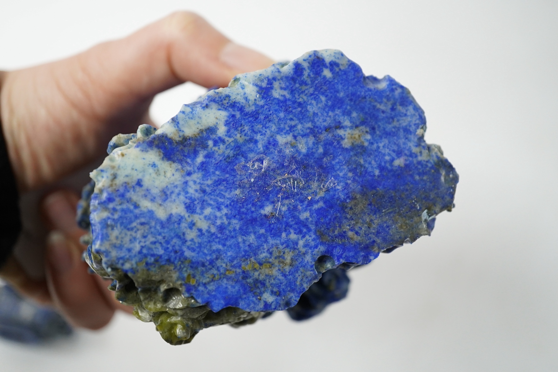 A Chinese lapis lazuli vase and cover, late 19th/early 20th century, 14cm high. Condition - fair, minor chips